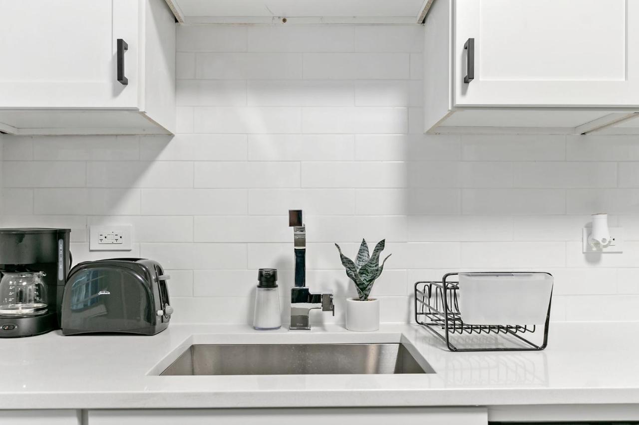 2Br Comfy And Stylish Apt In West Town - Erie 1R Chicago Dış mekan fotoğraf