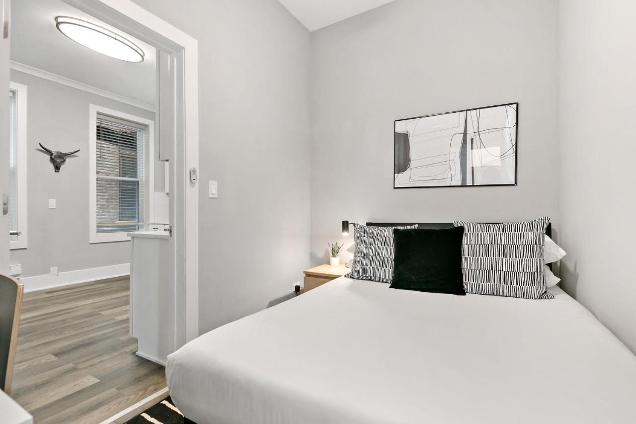 2Br Comfy And Stylish Apt In West Town - Erie 1R Chicago Dış mekan fotoğraf